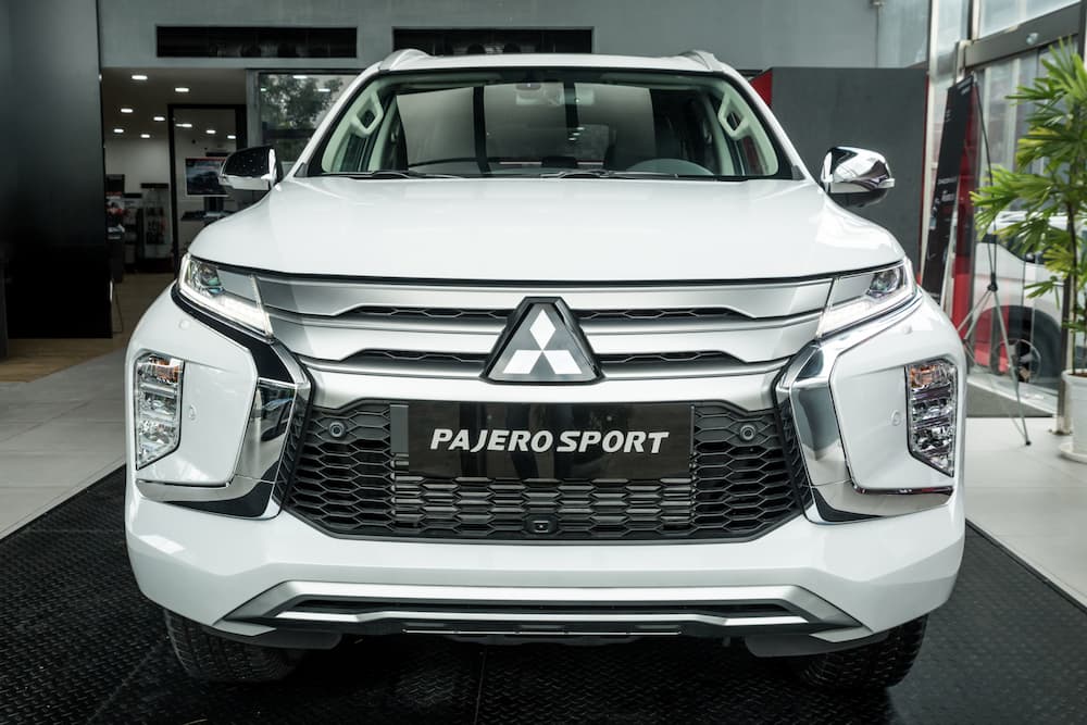 Ngoại thất Mitsubishi Pajero Sport 1